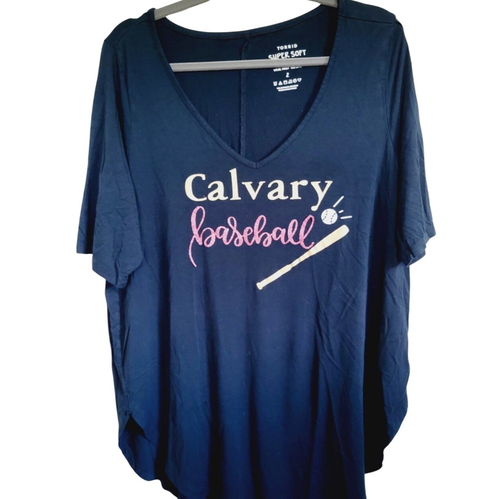 Torrid 2 Super Soft Classic Knit Navy‎ V-Neck Tunic Length T-Shirt Sz 2 2X SS